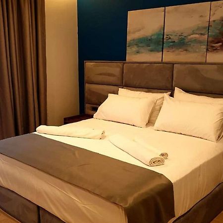 Henry Resort And Spa Durrës Eksteriør billede